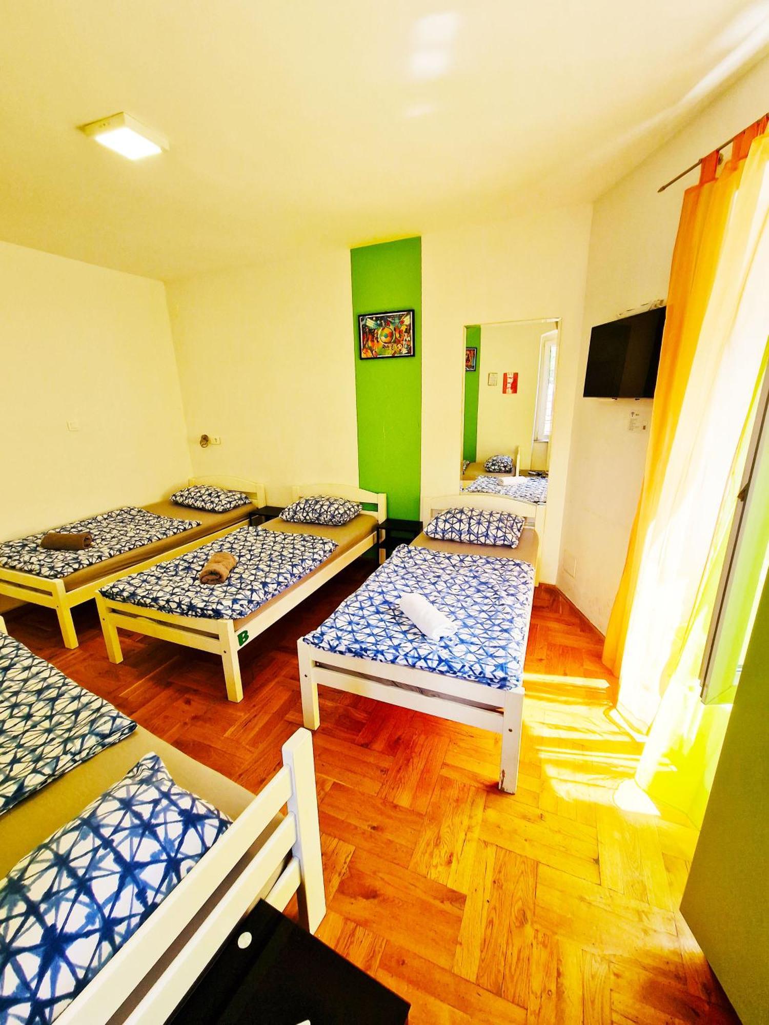 Croparadise Hostel スプリト エクステリア 写真